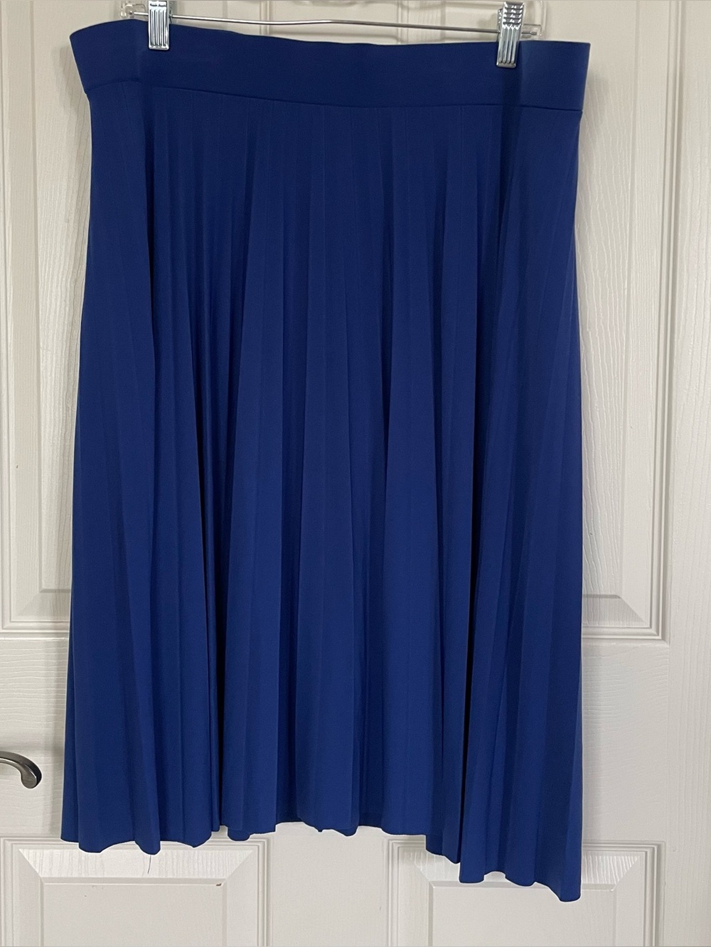 Covington Blue Pleated Midi Skirt size XL
